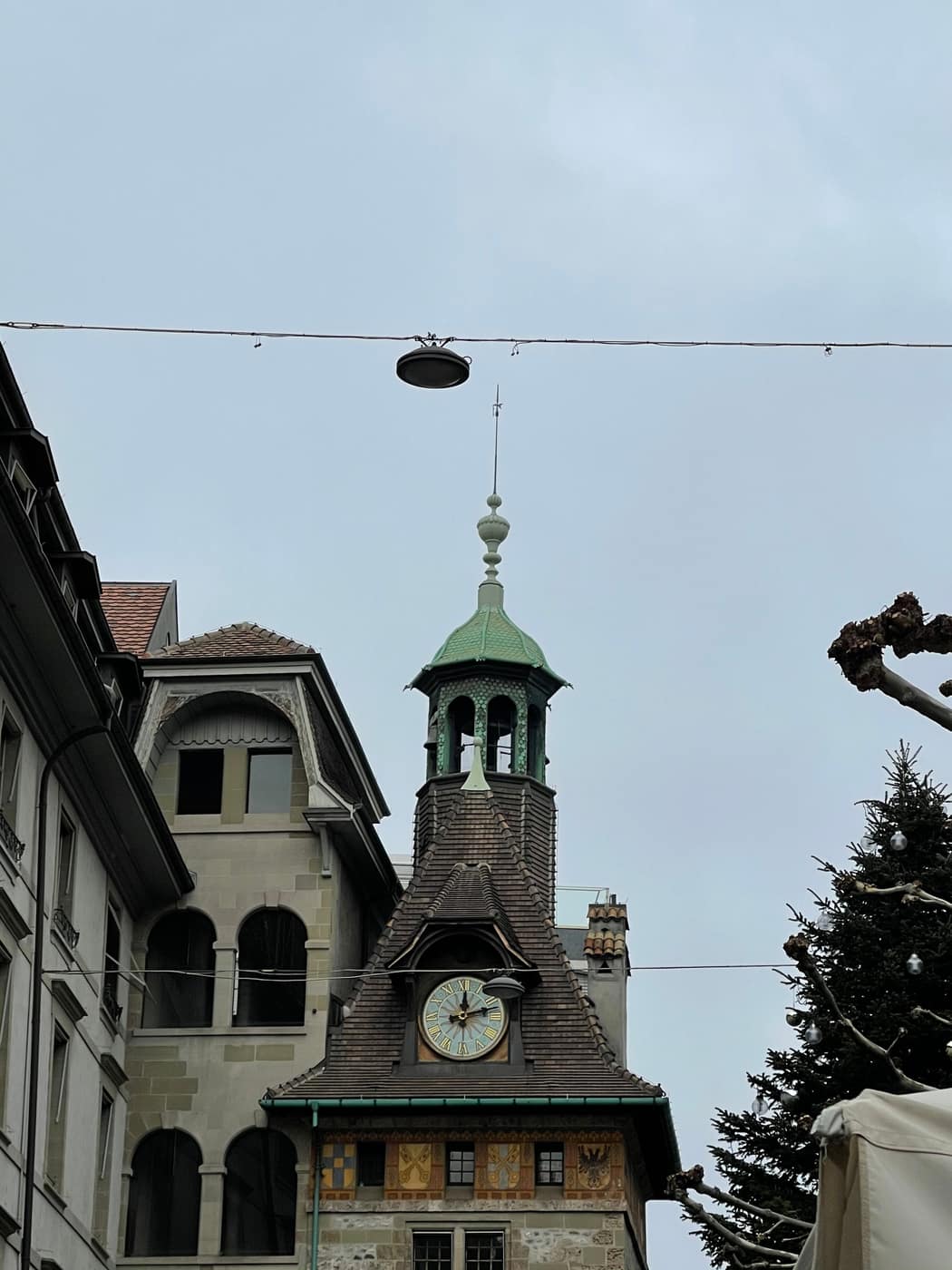2 NIGHTS IN GENEVA WITH A 100 CHF GIFT CARD