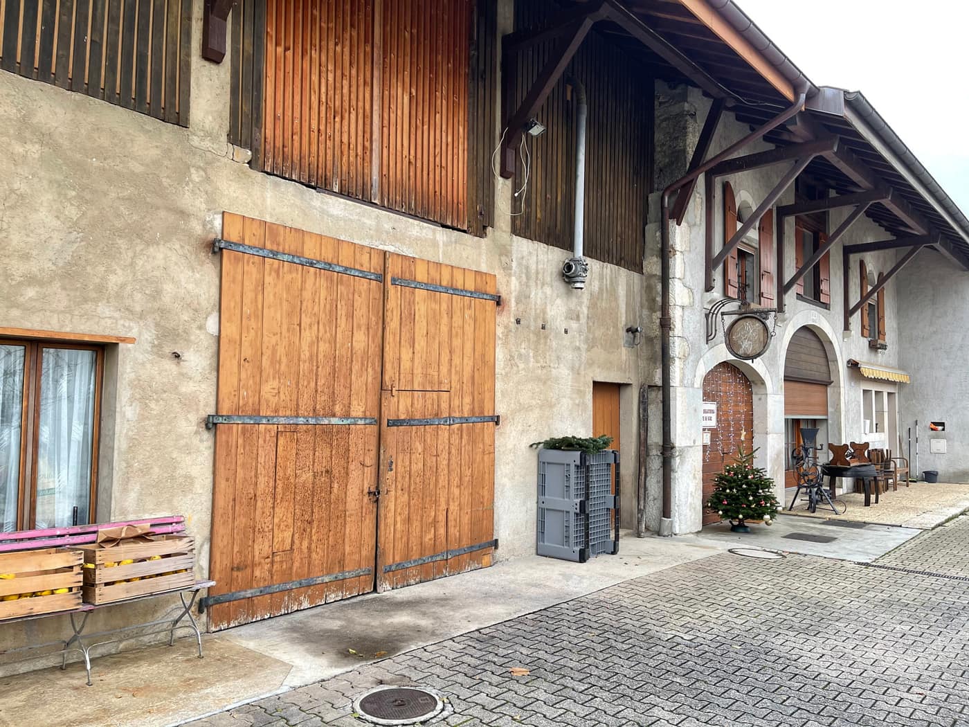 2 NIGHTS IN GENEVA WITH A 100 CHF GIFT CARD