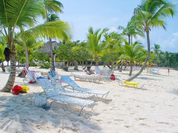 Follow me to Dominican Republic