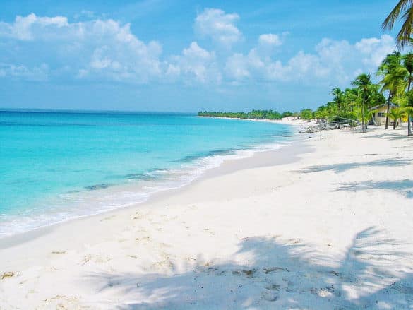 Follow me to Dominican Republic
