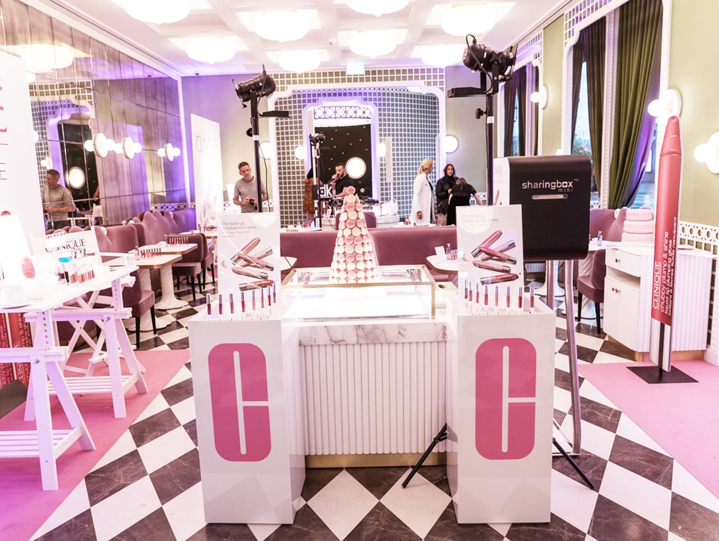 The Secrets to Host Successful Blogger Events