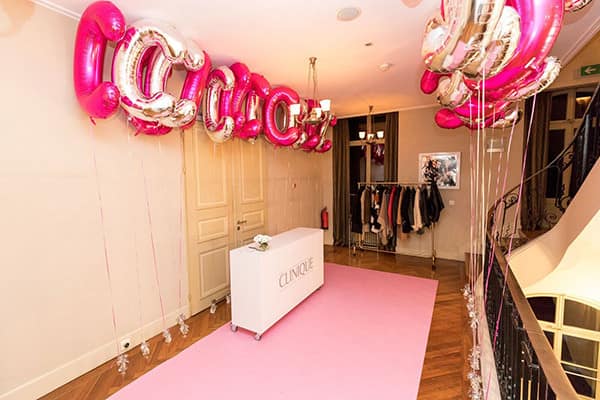 Long Lashes & Donuts at Clinique Event