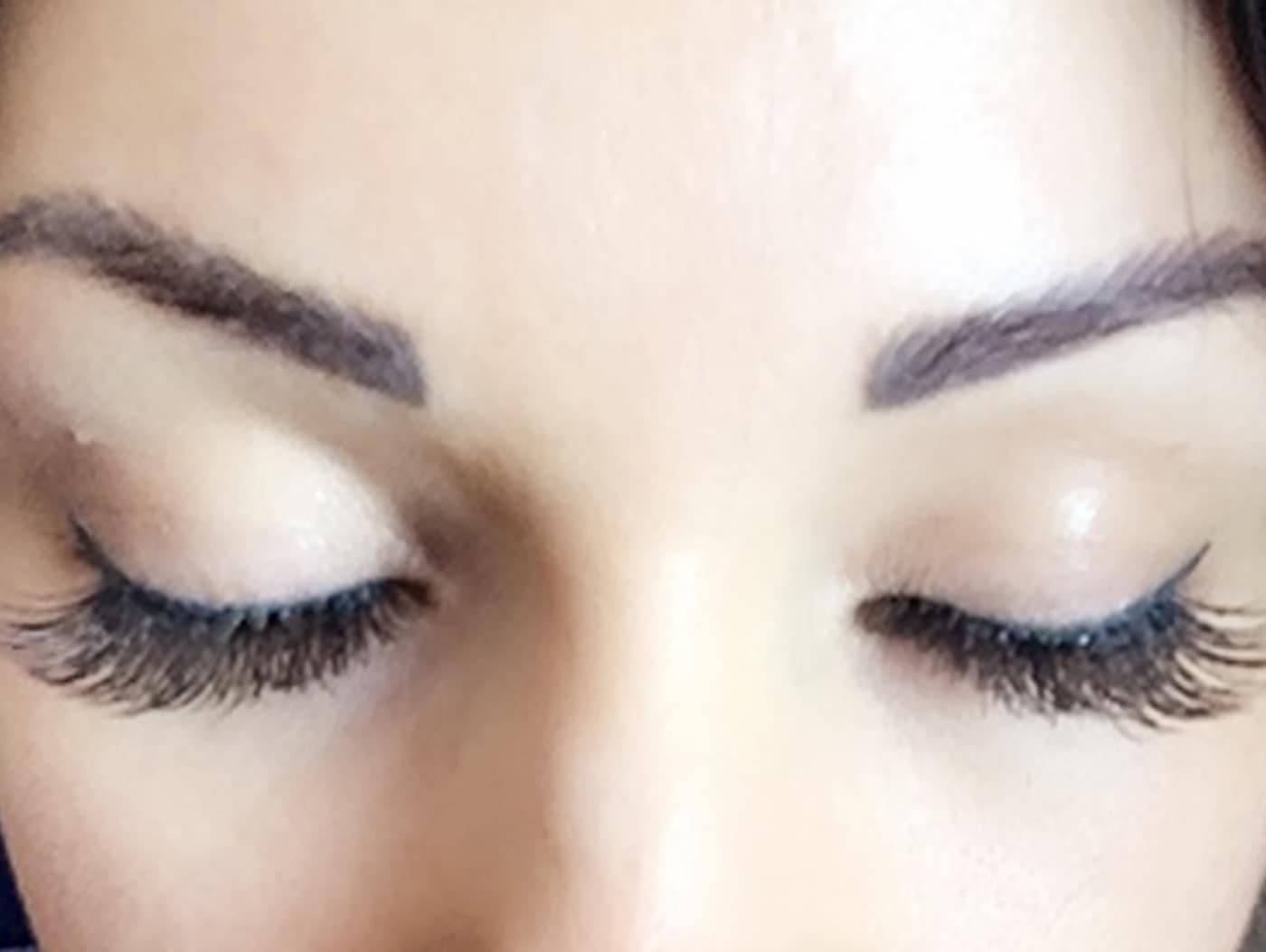 I tried Single Lash Extensions and broke up with my Mascara for goods…